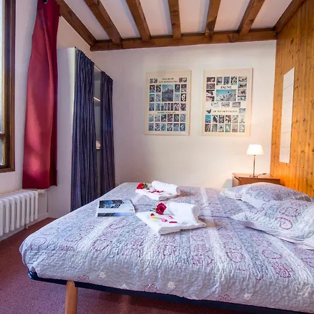 Sainte-foy-l'argentiere Sleeps 5 Pool Apartament